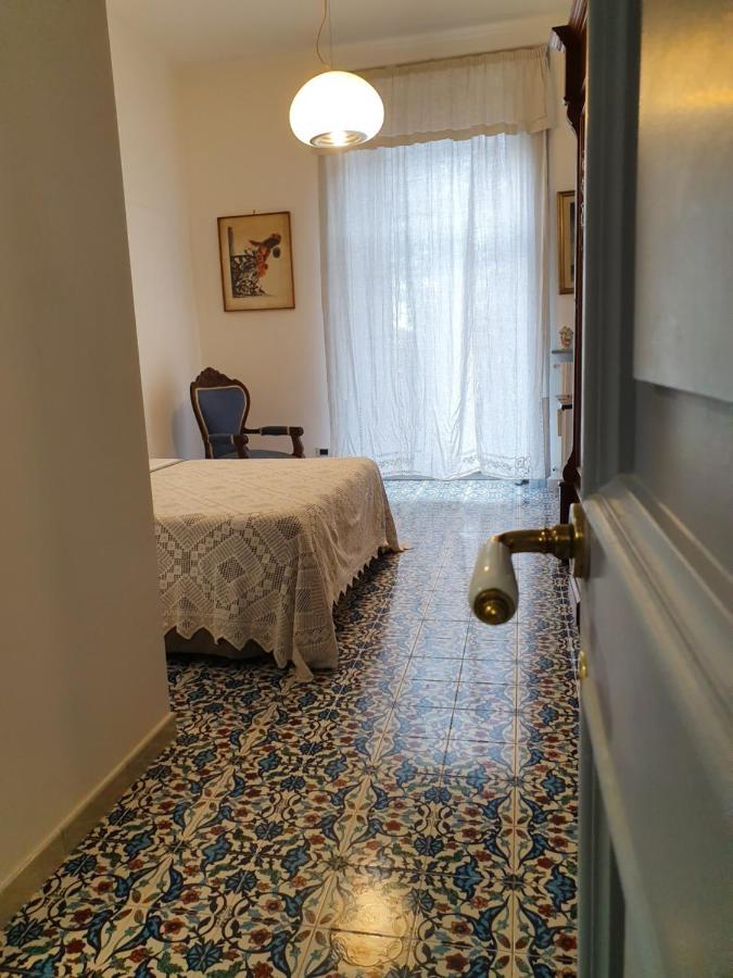 D'Angleterre Guest House Salerno Exterior photo